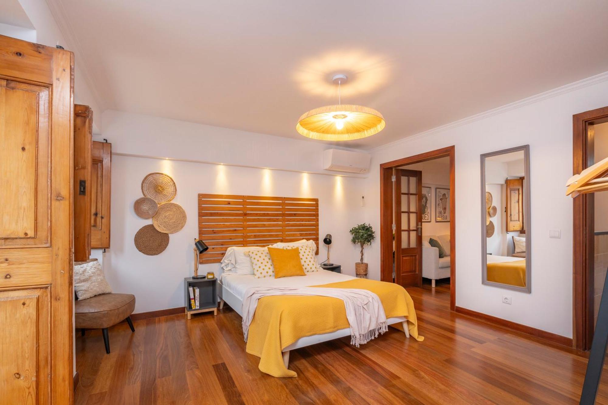 Superb Apartments Overlooking Graca In Lisbon Bilik gambar