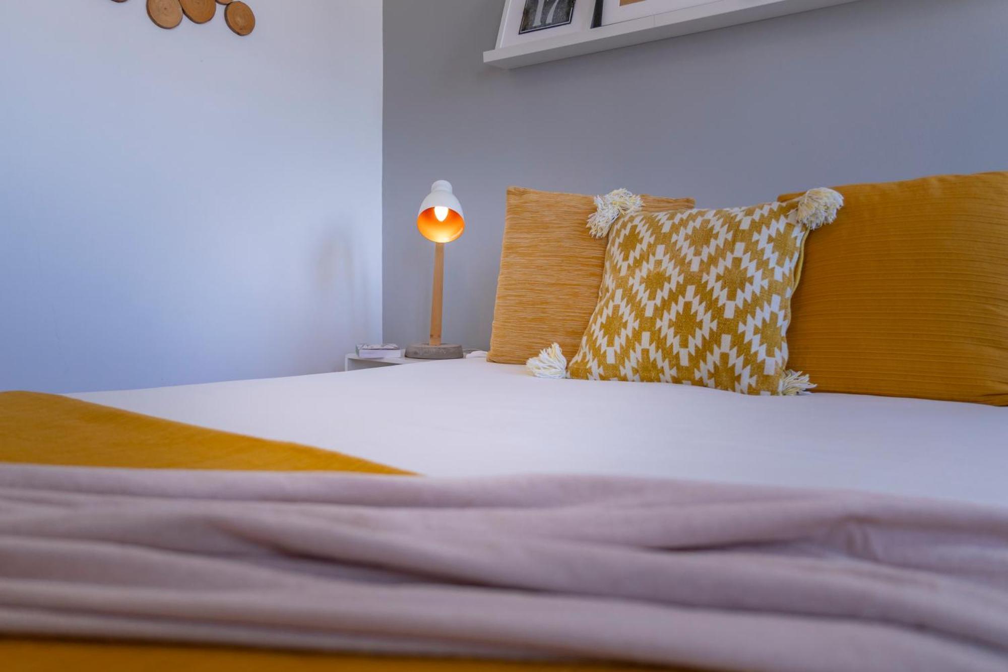 Superb Apartments Overlooking Graca In Lisbon Bilik gambar