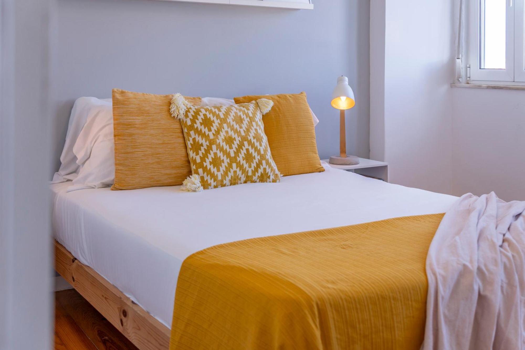 Superb Apartments Overlooking Graca In Lisbon Bilik gambar