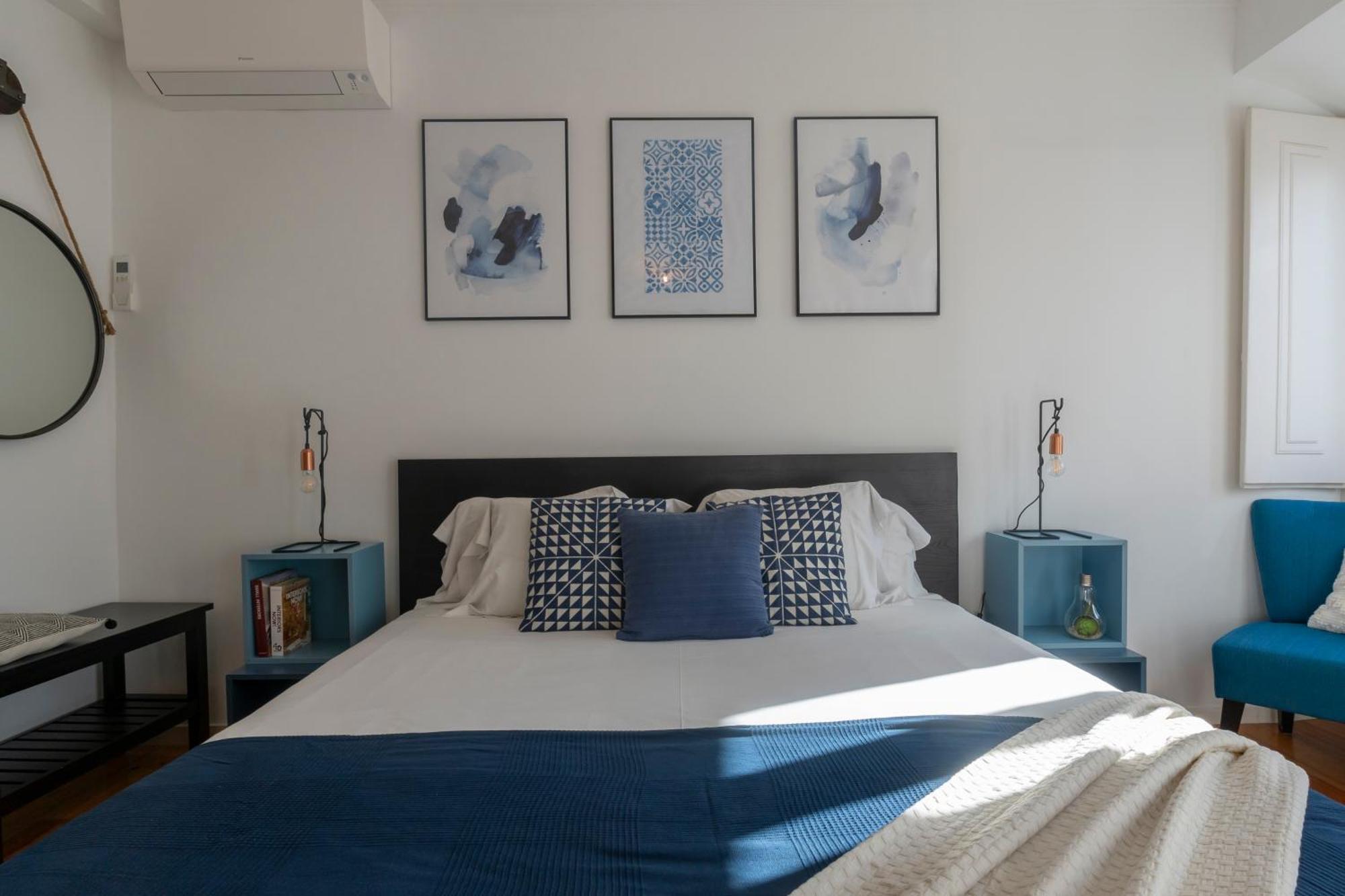 Superb Apartments Overlooking Graca In Lisbon Bilik gambar